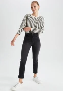 DeFacto Vintage- Slim Fit Jeans - Black 6 DeFacto Vintage- Slim Fit Jeans - Black -DeFacto a112c9119c5147ac9421be7d8b914beb