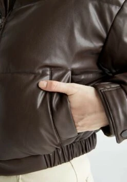 DeFacto Regular Fit - Winterjas - Brown 9 DeFacto Regular Fit - Winterjas - Brown -DeFacto a144325b69224815a2c533eba32e4a70