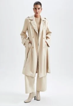 DeFacto Regular Fit - Trenchcoat - Ecru