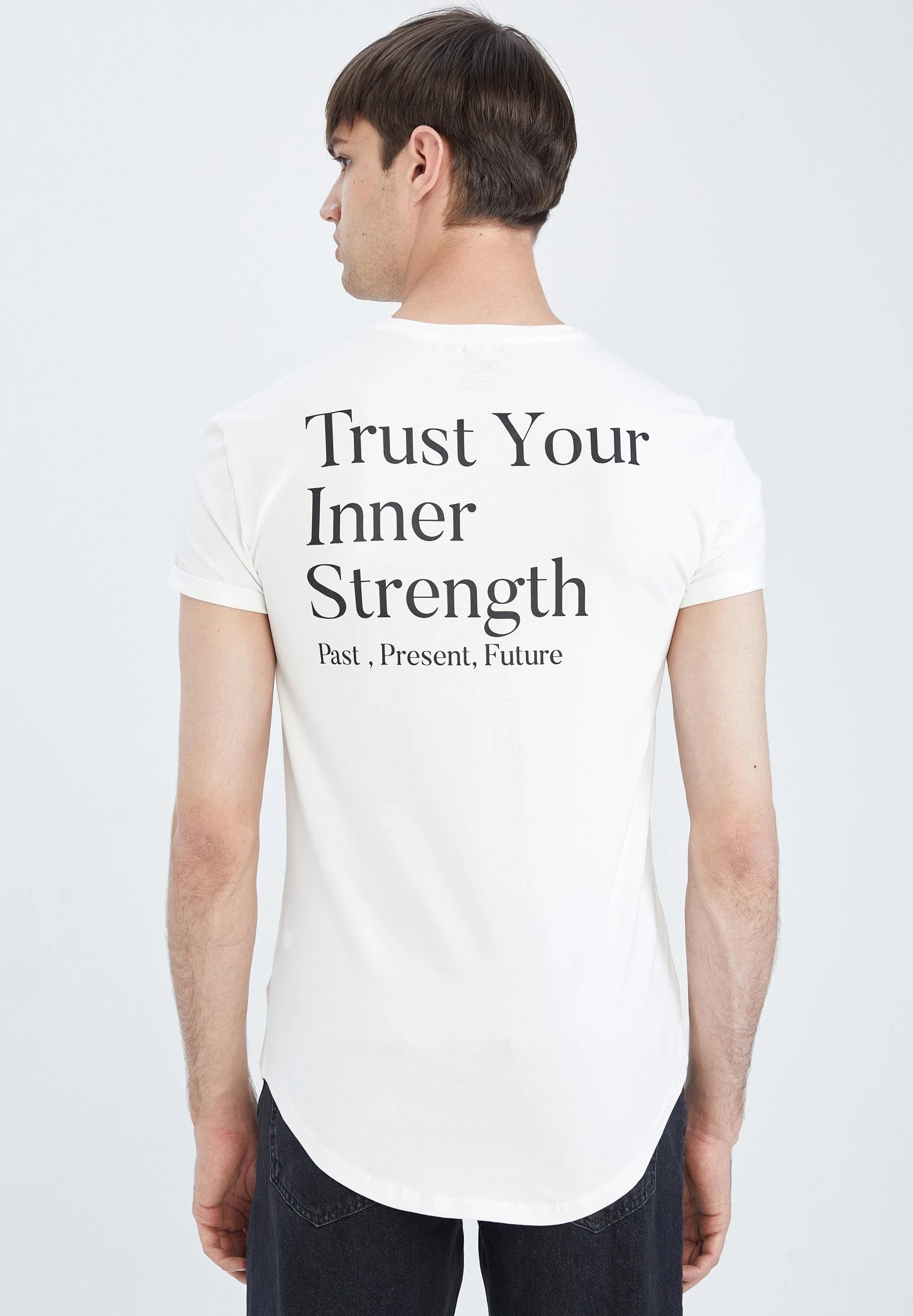 DeFacto Muscle Fit - T-Shirt Print - Ecru 5 DeFacto Muscle Fit - T-Shirt Print - Ecru - Afbeelding 3