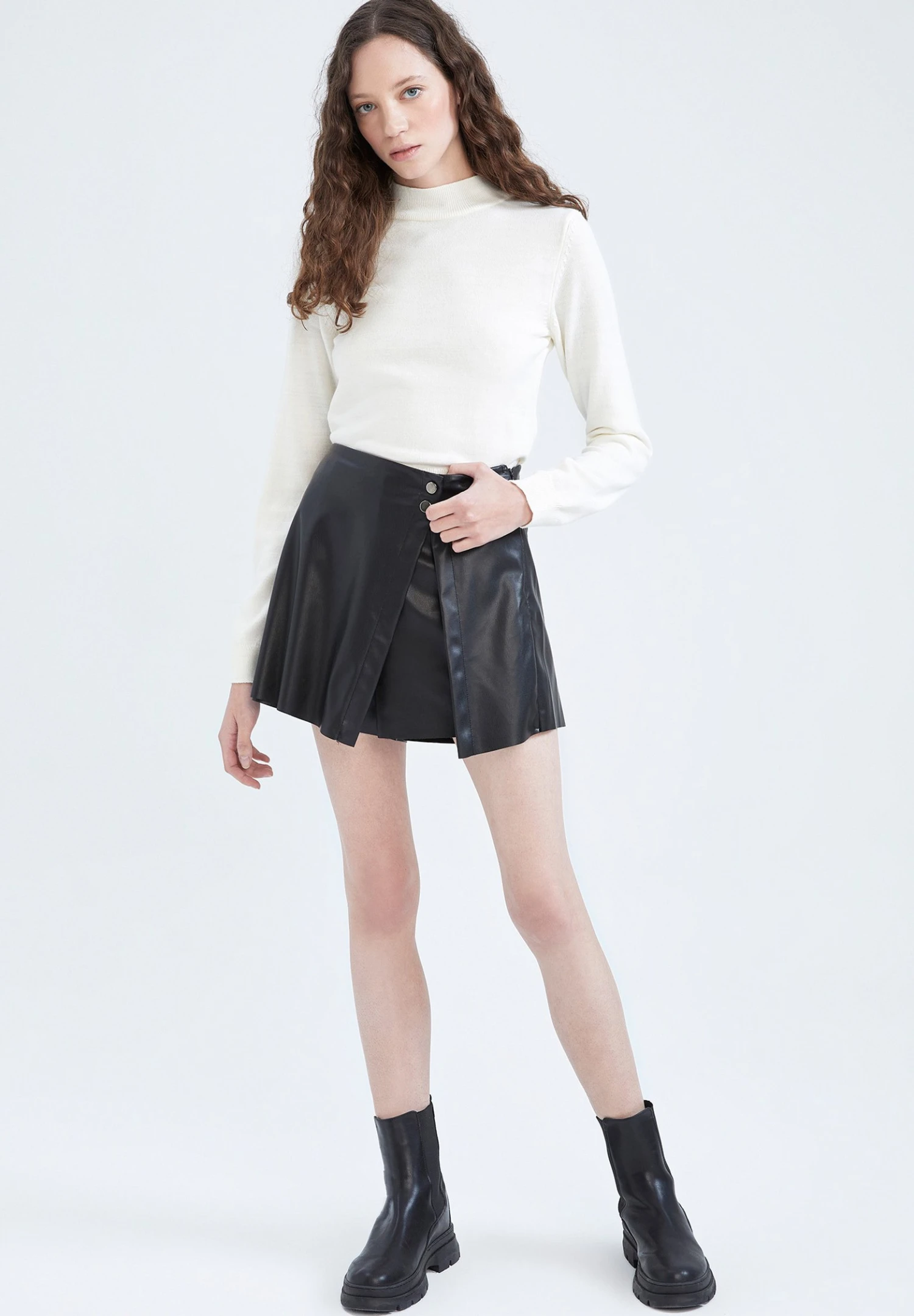 DeFacto Regular Fit- Wikkelrok - Black 4 DeFacto Regular Fit- Wikkelrok - Black - Afbeelding 2