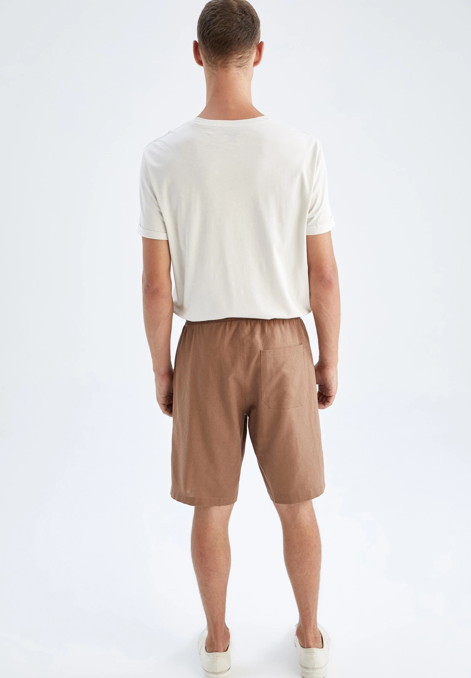 DeFacto Regular Fit - Shorts - Brown 5 DeFacto Regular Fit - Shorts - Brown - Afbeelding 3