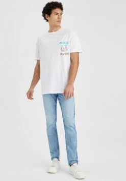 DeFacto Sergio - Slim Fit Jeans - Blue 6 DeFacto Sergio - Slim Fit Jeans - Blue -DeFacto abac9e956aa44081b58cd30608b8056f