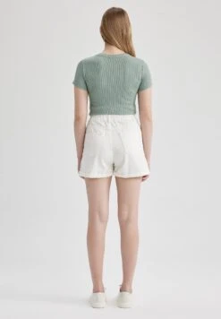 DeFacto Paperbag - Jeansshort - White 8 DeFacto Paperbag - Jeansshort - White -DeFacto ac6cb3213aaa4aedbc17833b0572c427