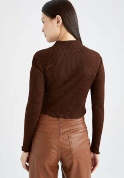 DeFacto Fitted - Vest - Brown -DeFacto b05c497f104f40f98d45c7b4dfc1be29