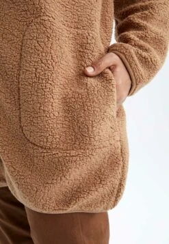 DeFacto Relax Fit - Fleecejas - Beige 11 DeFacto Relax Fit - Fleecejas - Beige -DeFacto b44d6c50c5be4a80b8eca63b8a5bb976