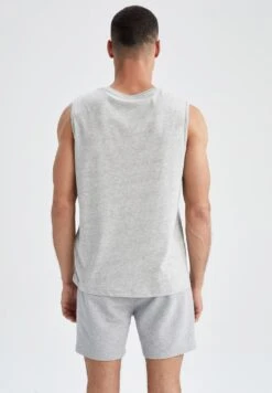 DeFacto Standart Fit- Top - Blue 7 DeFacto Standart Fit- Top - Blue -DeFacto b4938ee0fadd415bb945840a045d7359