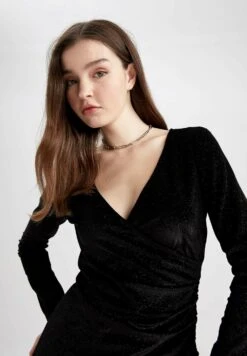 DeFacto Cocktailjurk - Black -DeFacto b4e054aff1d54c4cbff604c6c706dc34