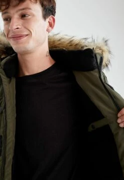 DeFacto Slim Fit - Winterjas - Green 14 DeFacto Slim Fit - Winterjas - Green -DeFacto b7bbf4f2b2ec4f5f96293e49756491d3