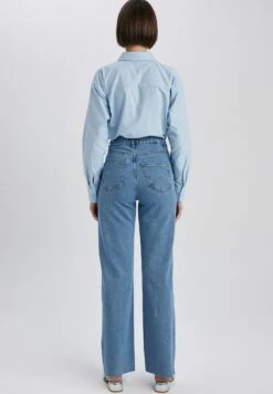 DeFacto Straight Leg Jeans - Blue 8 DeFacto Straight Leg Jeans - Blue -DeFacto b8e8236fde0941519bf3764350d72f8e
