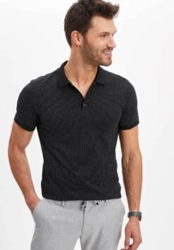 DeFacto Poloshirt - Black 10 DeFacto Poloshirt - Black -DeFacto b92a7593489c40e1ba1dd428e92350c6