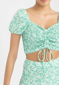 DeFacto Front Tie- Blouse - Green 9 DeFacto Front Tie- Blouse - Green -DeFacto baf589a6f930461e894ffa9289307ad0