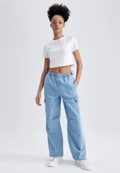 DeFacto Parachute - Flared Jeans - Blue 8 DeFacto Parachute - Flared Jeans - Blue -DeFacto bb7869d9628341e78e276228fa9a0a1a