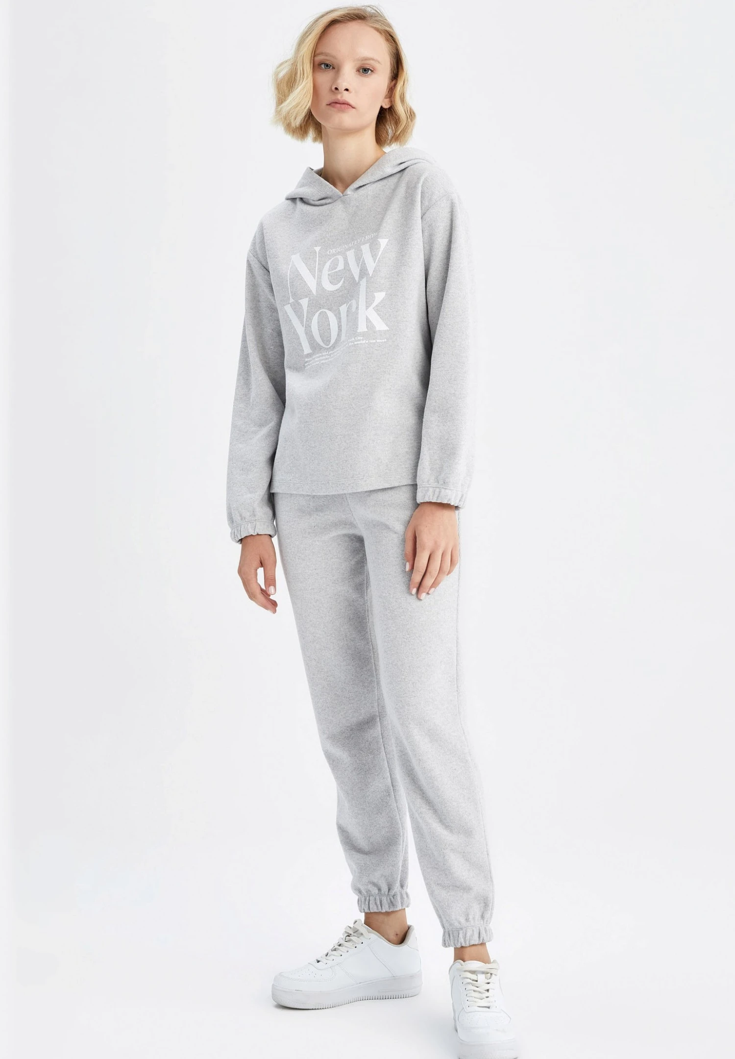 DeFacto Regular Fit - Longsleeve - Grey 4 DeFacto Regular Fit - Longsleeve - Grey - Afbeelding 2