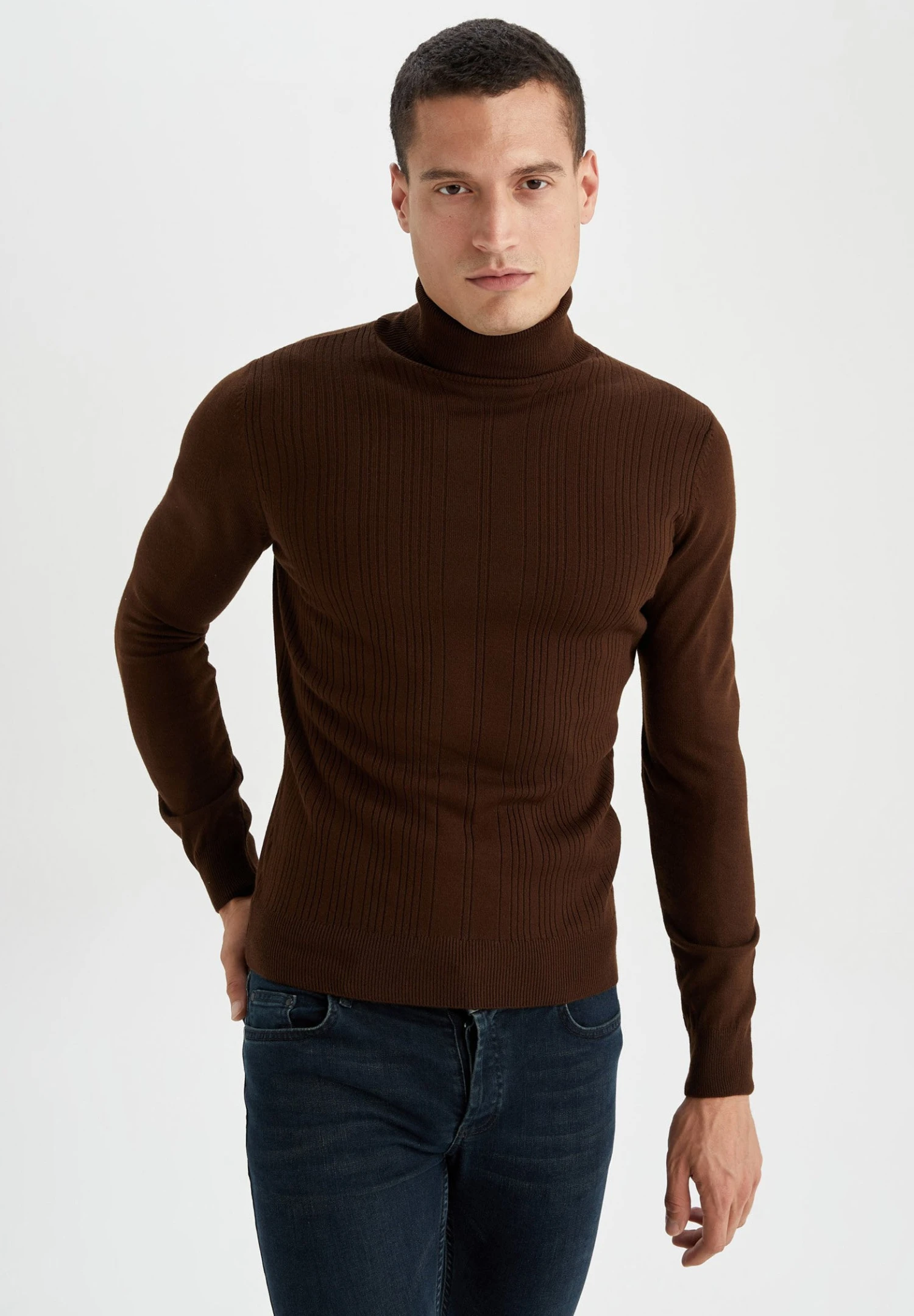 DeFacto Slim Fit- Trui - Brown 3 DeFacto Slim Fit- Trui - Brown