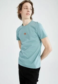 DeFacto T-Shirt Basic - Green 10 DeFacto T-Shirt Basic - Green -DeFacto bf16e63cf4464a56b94f8800c5fcb20f