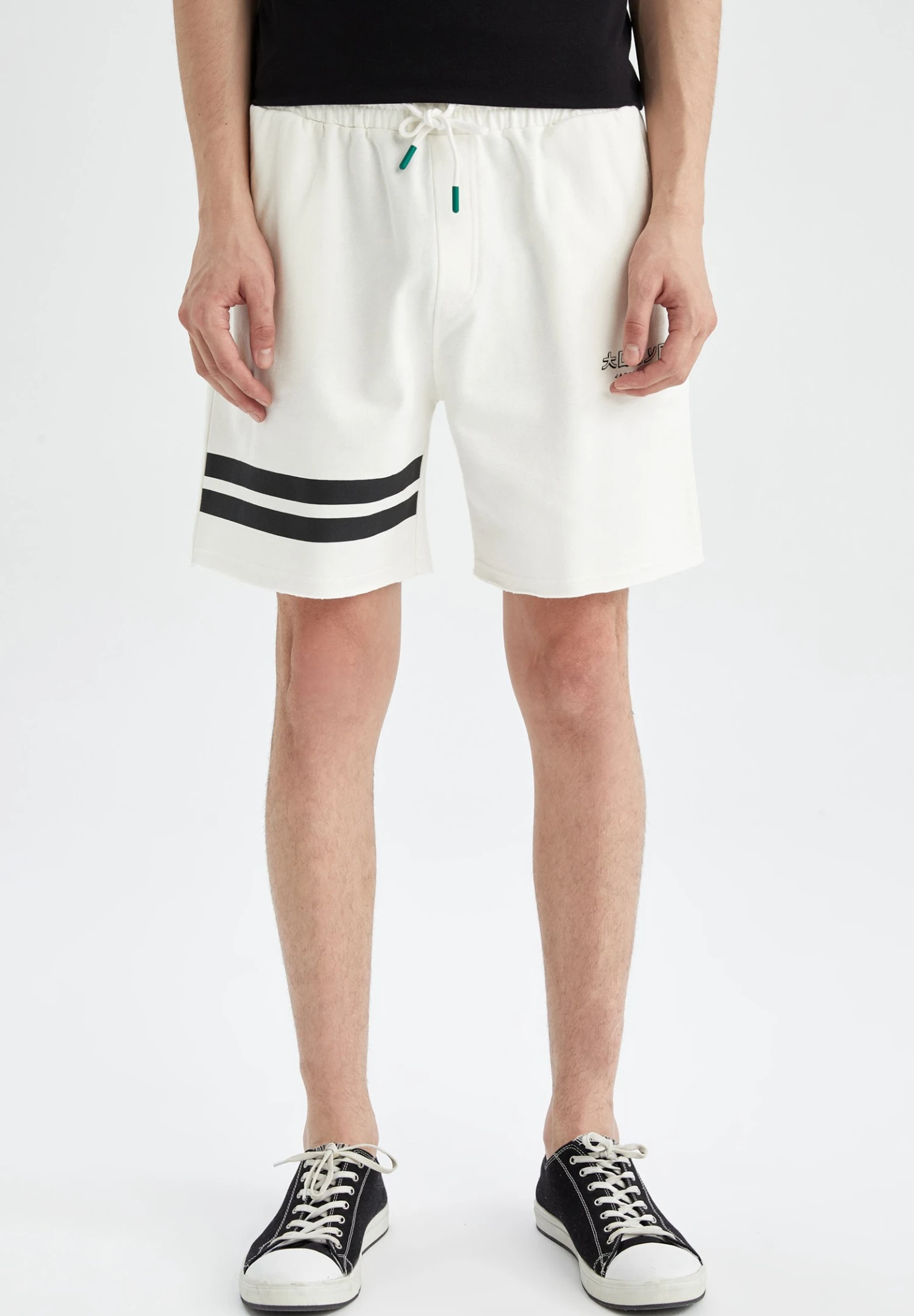 DeFacto Shorts - Ecru 5 DeFacto Shorts - Ecru - Afbeelding 3