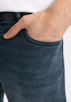 DeFacto Slim Fit Jeans - Indigo 9 DeFacto Slim Fit Jeans - Indigo -DeFacto c2df57b3d49a48e986fba095a54ffecf