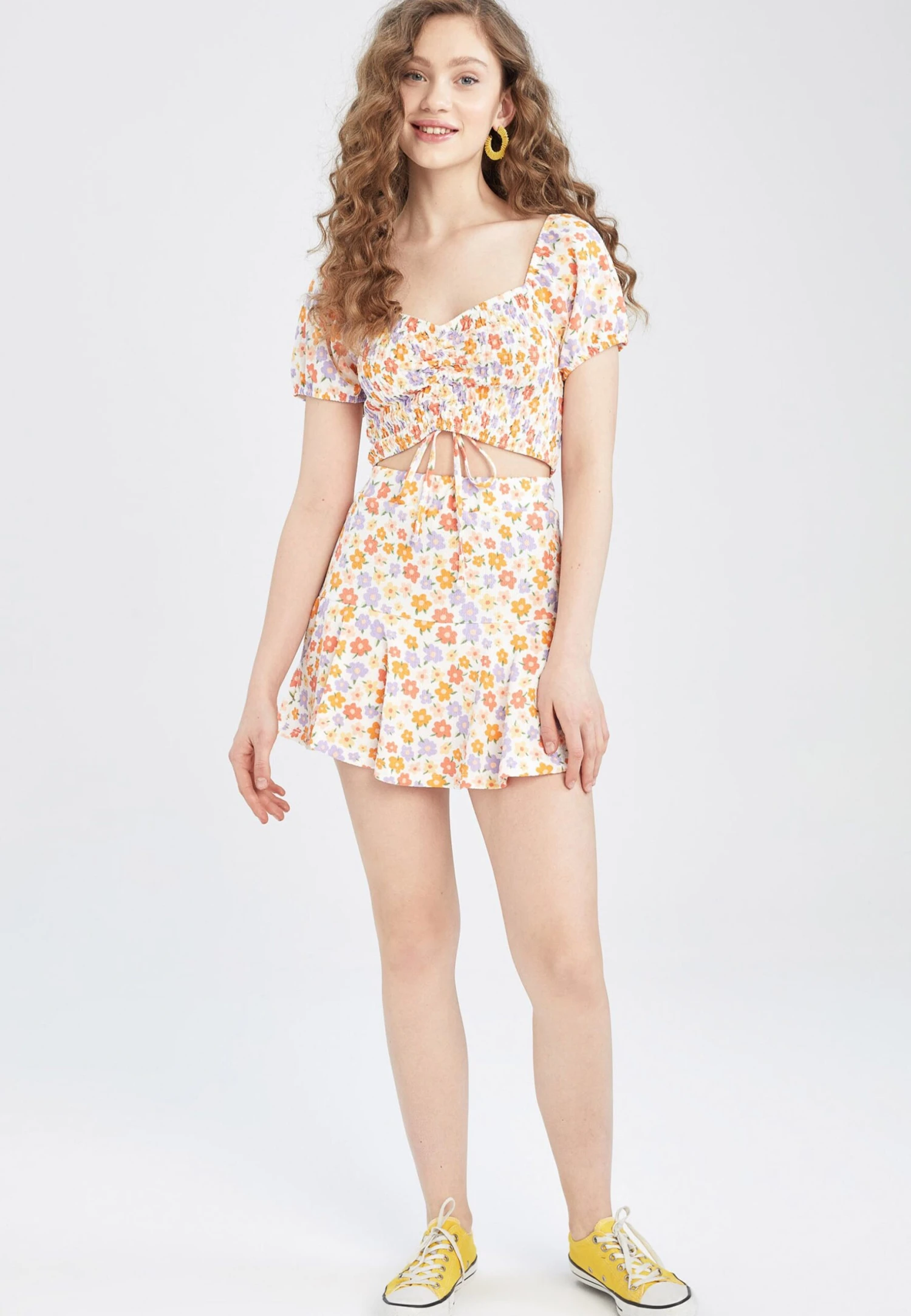 DeFacto Shorts - White 4 DeFacto Shorts - White - Afbeelding 2