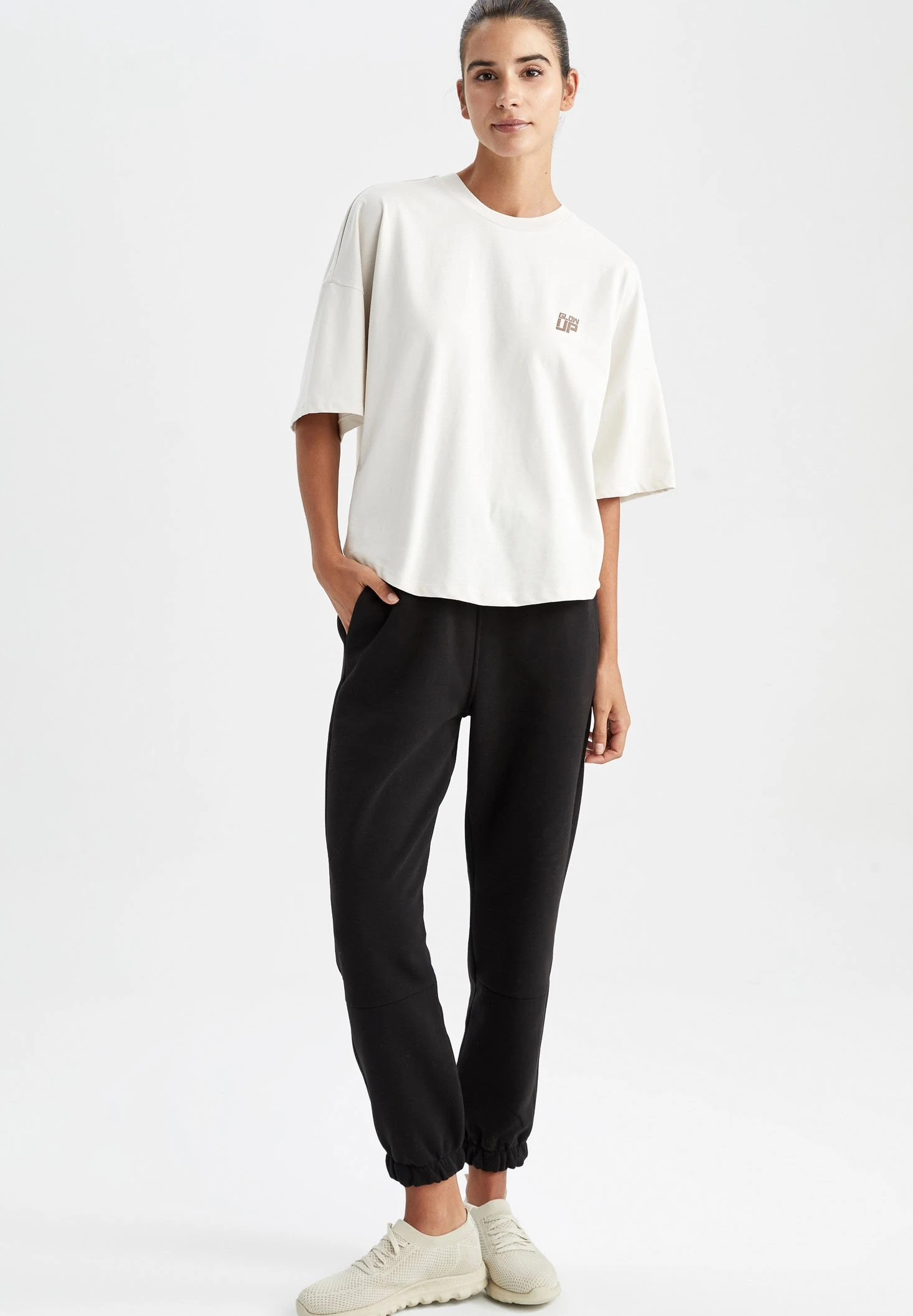 DeFacto Cover - T-Shirt Basic - Beige 4 DeFacto Cover - T-Shirt Basic - Beige - Afbeelding 2