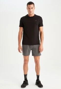 DeFacto Slim Fit - Shorts - Anthracite -DeFacto c641bdf5b95a4f28a93f1dbe33bba4d7