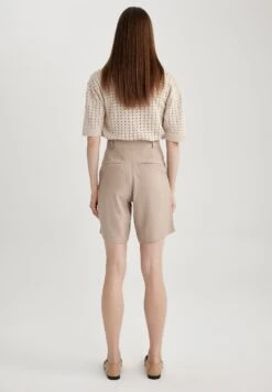 DeFacto Bermuda - Shorts - Beige 8 DeFacto Bermuda - Shorts - Beige -DeFacto c7918cabe33040d693bf5e5af89e5783