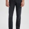 DeFacto Sergio - Straight Leg Jeans - Black 2 DeFacto Sergio - Straight Leg Jeans - Black -DeFacto cbaedaa928714502b0662ec9b7592010