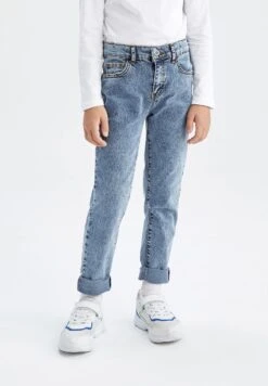 DeFacto Slim Fit Jeans - Navy 10 DeFacto Slim Fit Jeans - Navy -DeFacto ce2d9d99717942e4a048ed1a112f5e08