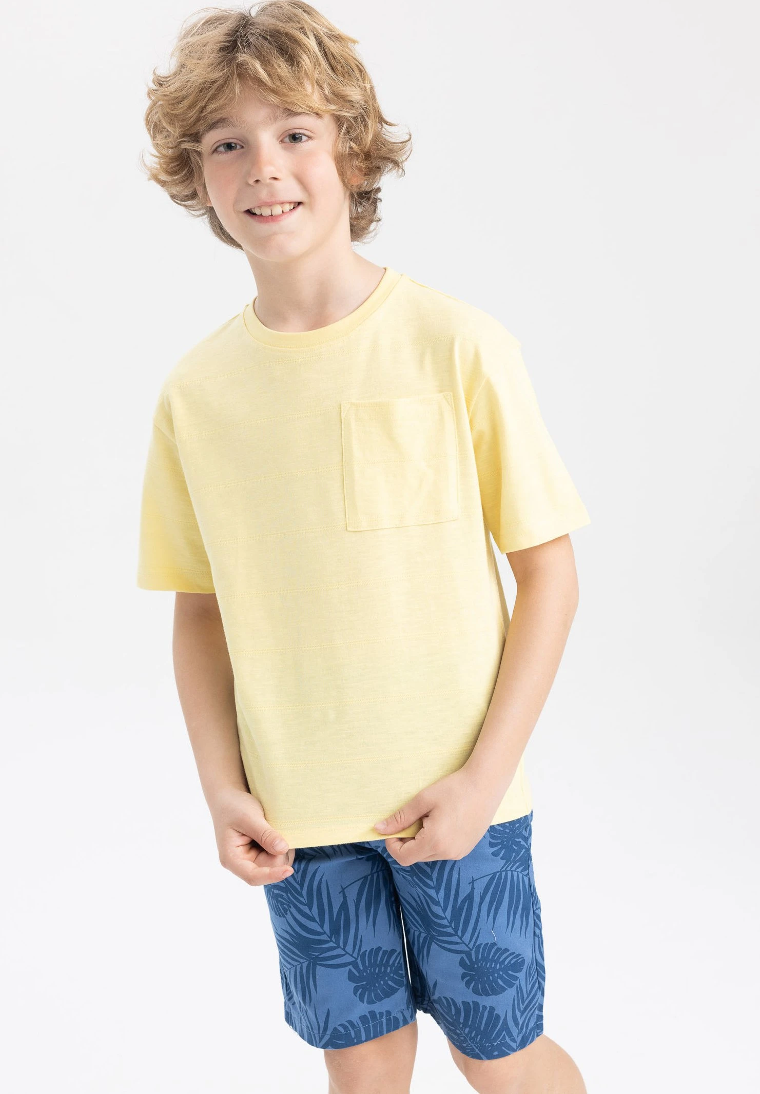 DeFacto T-Shirt Basic - Yellow 4 DeFacto T-Shirt Basic - Yellow - Afbeelding 2