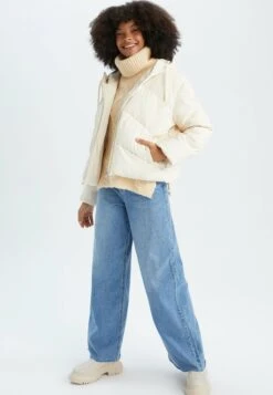 DeFacto Relax Fit- Imitatieleren Jas - Ecru 8 DeFacto Relax Fit- Imitatieleren Jas - Ecru -DeFacto d03e063b8fe940e4a2ce273cd9f18208