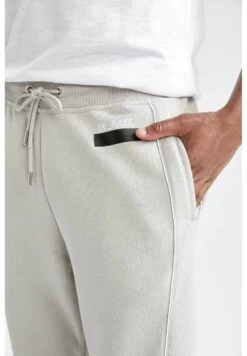 DeFacto Trainingsbroek - Grey 9 DeFacto Trainingsbroek - Grey -DeFacto d06ef9eb61df4f4899a27dfe9a78bb06