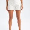 DeFacto Jeansshort - White 2 DeFacto Jeansshort - White -DeFacto d09a18e088194d08bfa6d32014646cdb