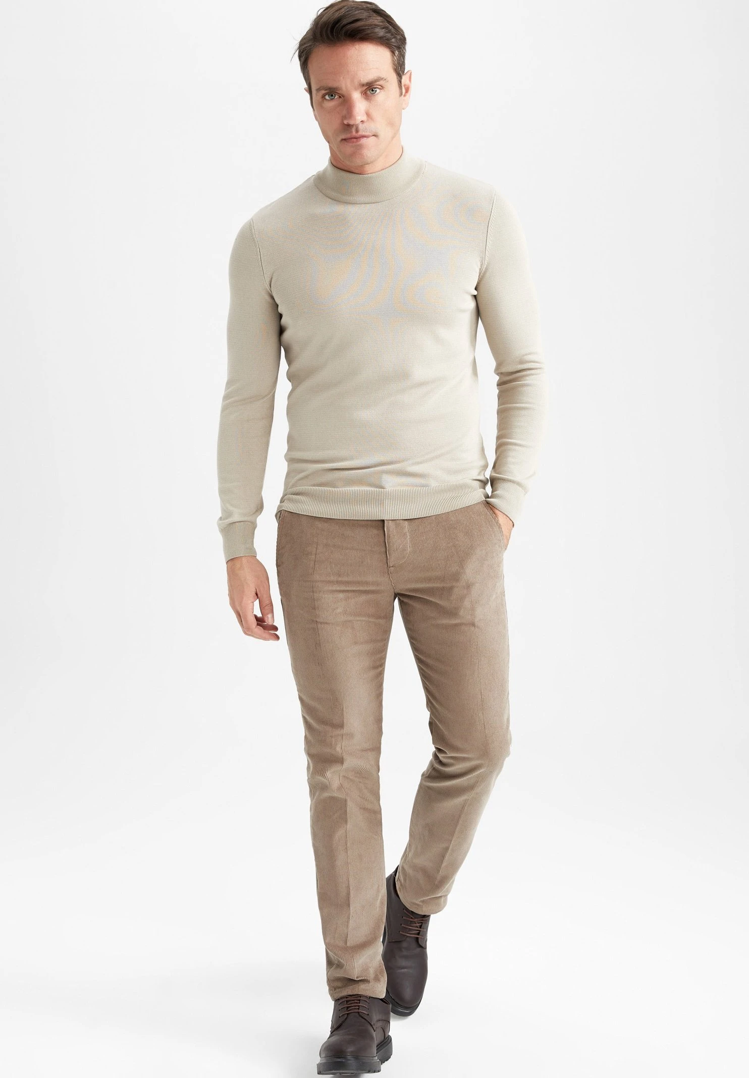 DeFacto Broek - Khaki 4 DeFacto Broek - Khaki - Afbeelding 2