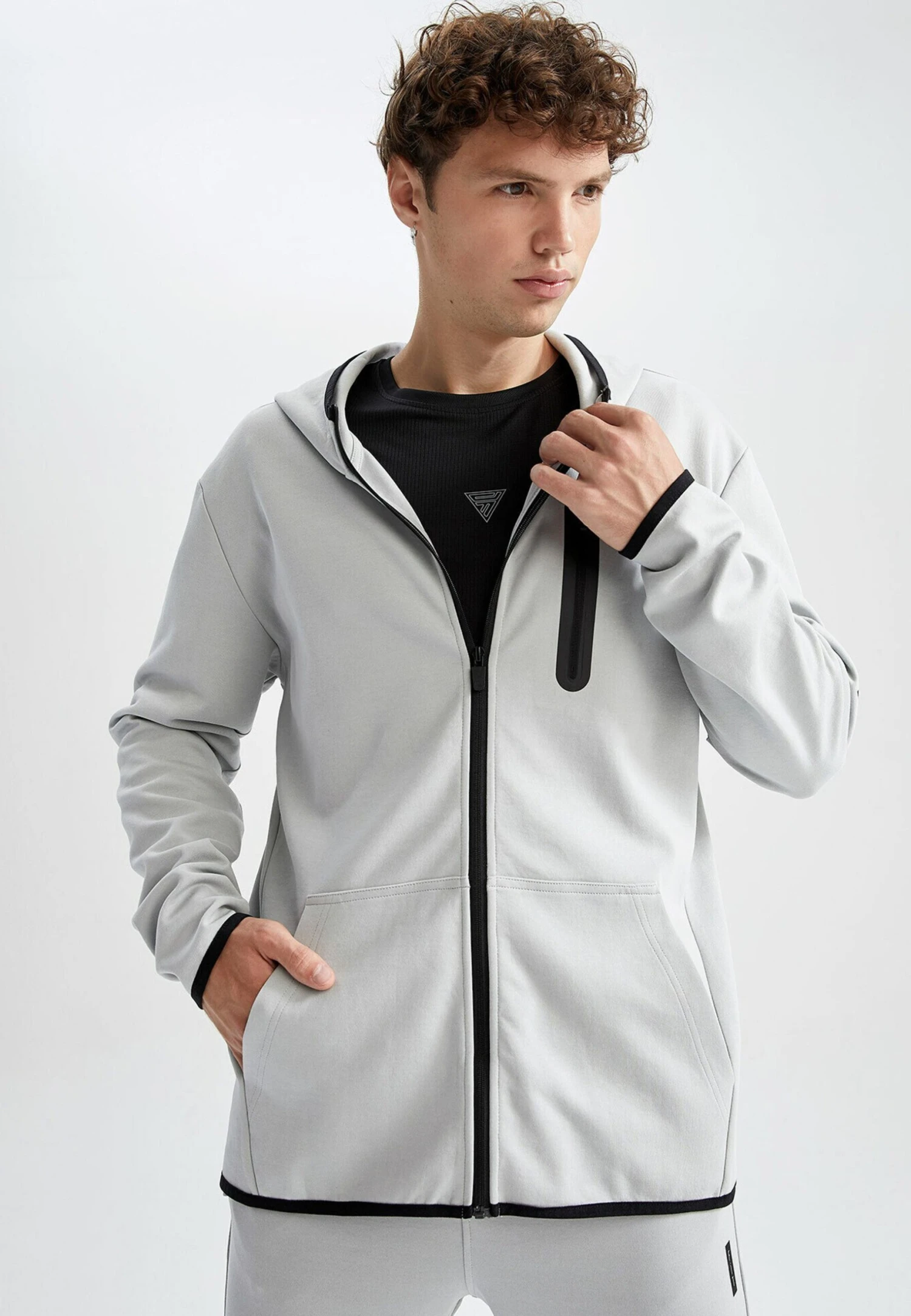 DeFacto Standart Fit - Sweater Met Rits - Grey 3 DeFacto Standart Fit - Sweater Met Rits - Grey