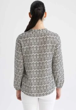 DeFacto Regular Fit- Blouse - Beige 7 DeFacto Regular Fit- Blouse - Beige -DeFacto d1ed7d26fa8e4767b60639ca932c9f0d