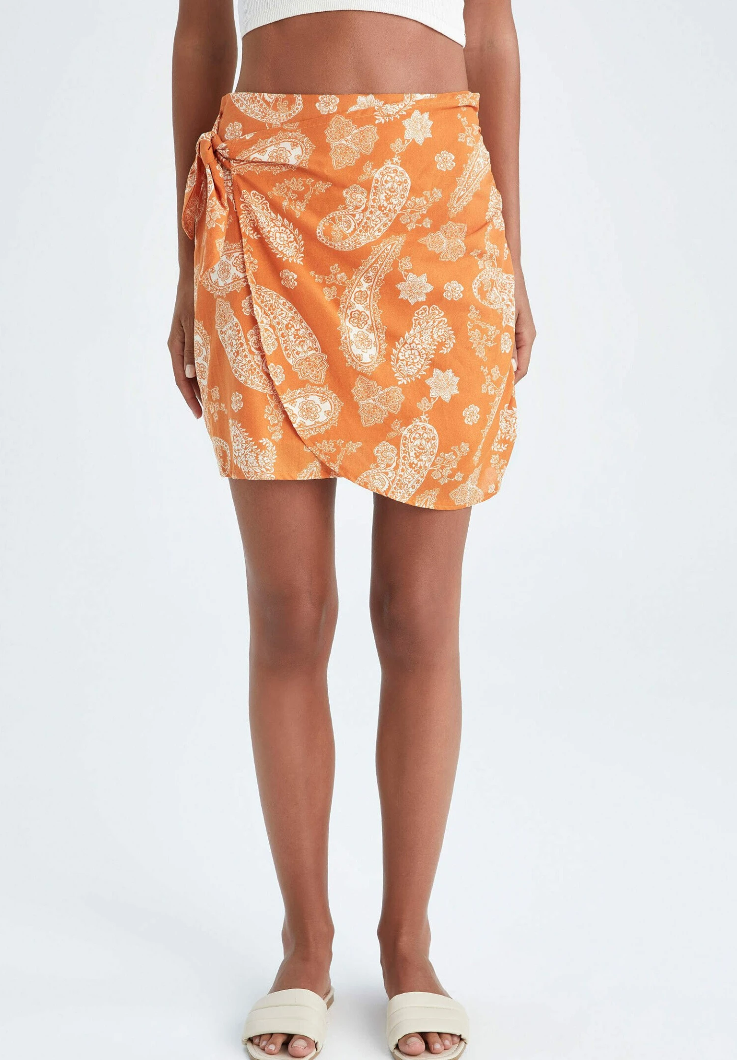 DeFacto Anvelop- Wikkelrok - Orange 3 DeFacto Anvelop- Wikkelrok - Orange