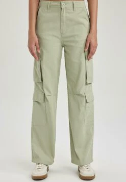 DeFacto Straight Fit- Cargobroek - Green