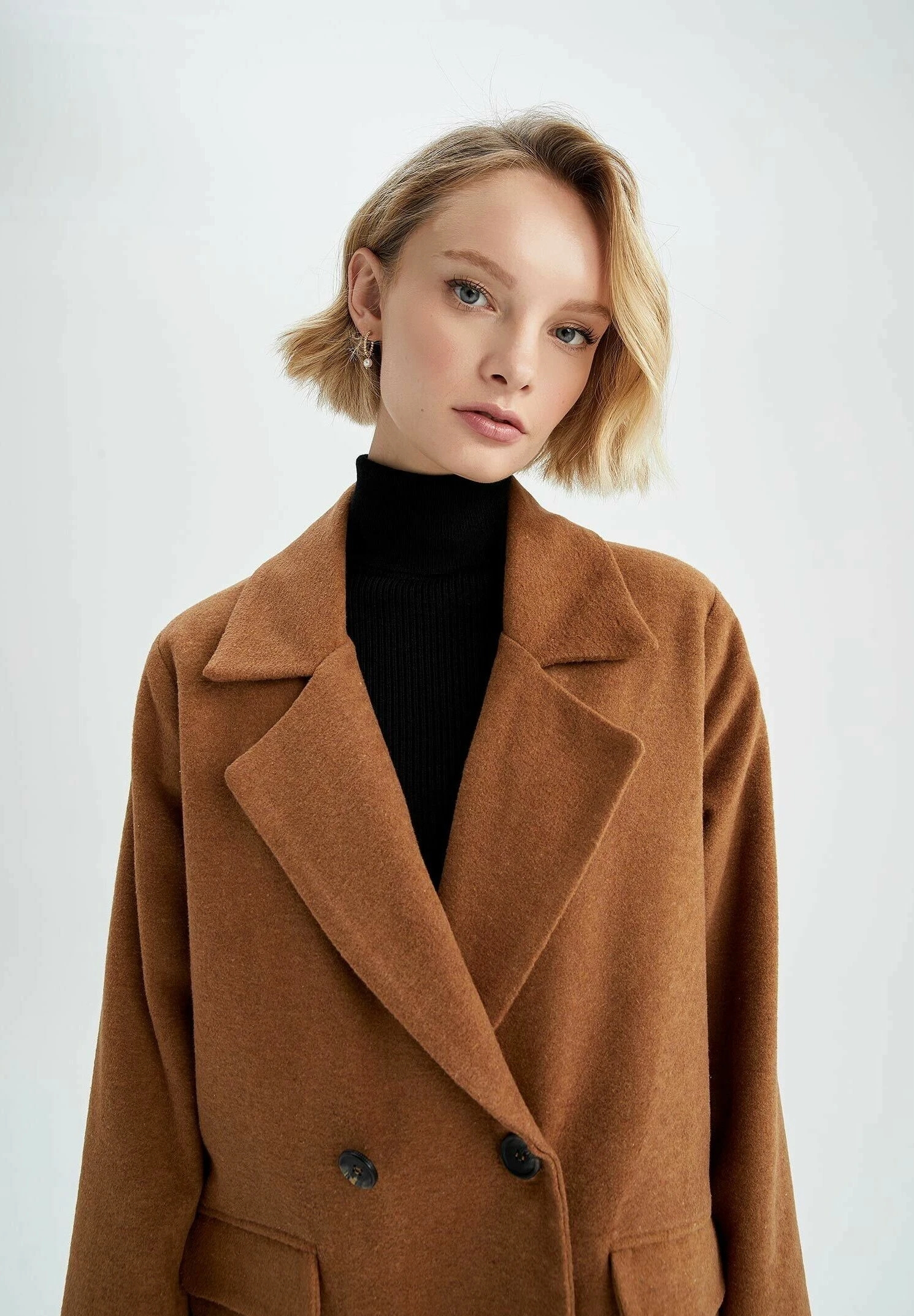 DeFacto Regular FitWinter- Halflange Jas - Brown 6 DeFacto Regular FitWinter- Halflange Jas - Brown - Afbeelding 4