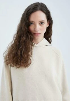 DeFacto Hoodie - Beige -DeFacto da4b85a9d4554efeae5d2acf146fb207