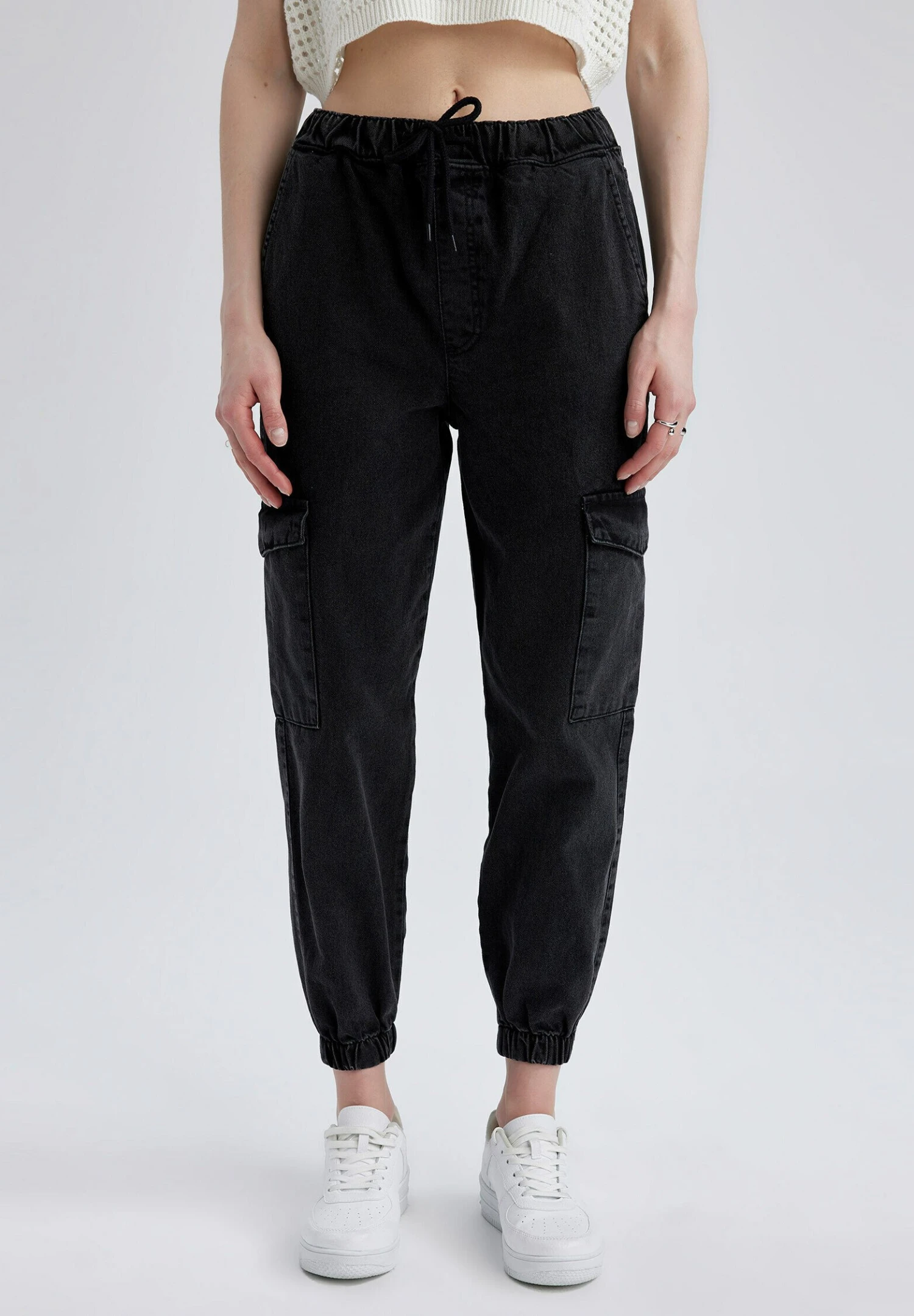 DeFacto Jeans Tapered Fit - Anthracite 3 DeFacto Jeans Tapered Fit - Anthracite