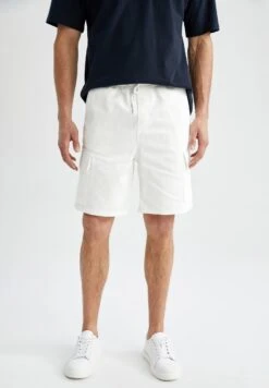 DeFacto Shorts - White
