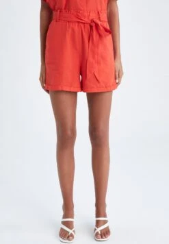 DeFacto Shorts - Red