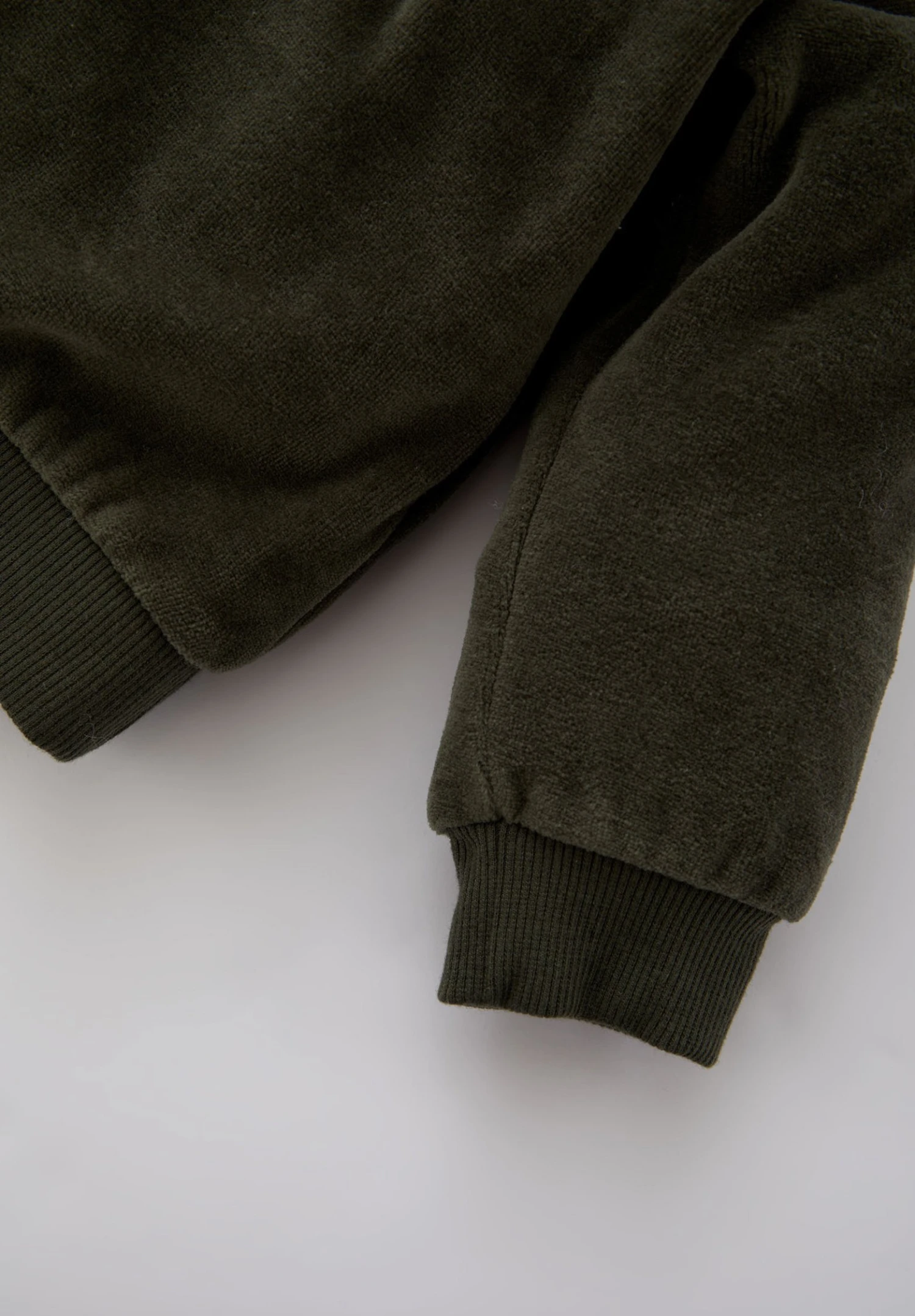 DeFacto Set Regular Fit- Trainingspak - Khaki 5 DeFacto Set Regular Fit- Trainingspak - Khaki - Afbeelding 4