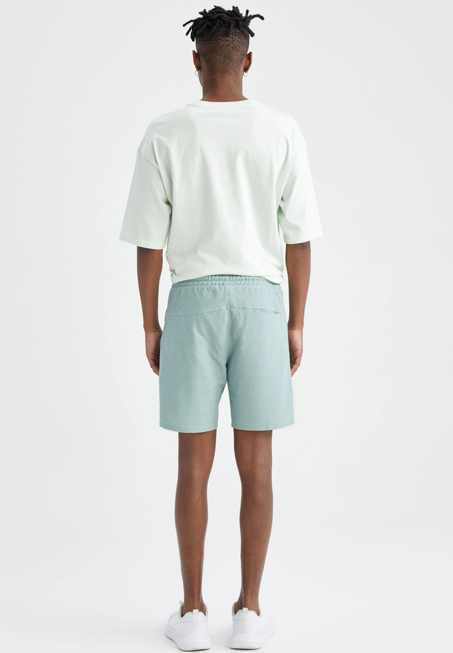 DeFacto Shorts - Green 5 DeFacto Shorts - Green - Afbeelding 3