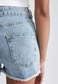DeFacto Hot - Jeansshort - Blue -DeFacto e1a29d33fbd546508d76abfaee5a2dab