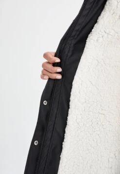 DeFacto Relax Fit - Parka - Black 9 DeFacto Relax Fit - Parka - Black -DeFacto e23c599b73744a6489762708fc25aab0