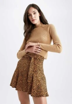 DeFacto Slim Fit - Trui - Beige