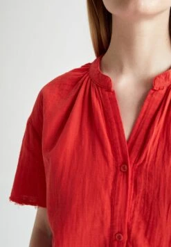 DeFacto Pyjamashirt - Red 9 DeFacto Pyjamashirt - Red -DeFacto e61577362e224670a5ab026b6d3270ee