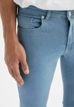 DeFacto Super- Jeans Skinny Fit - Blue 10 DeFacto Super- Jeans Skinny Fit - Blue -DeFacto e832adaa6d164f119bd554933f56aea1