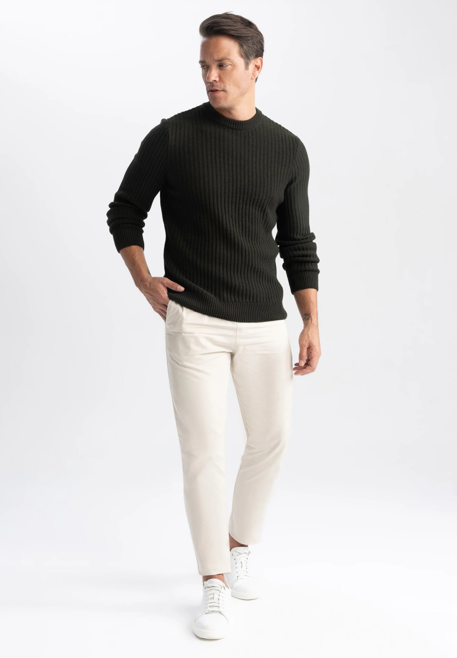 DeFacto Standart Fit - Trui - Green 4 DeFacto Standart Fit - Trui - Green - Afbeelding 2